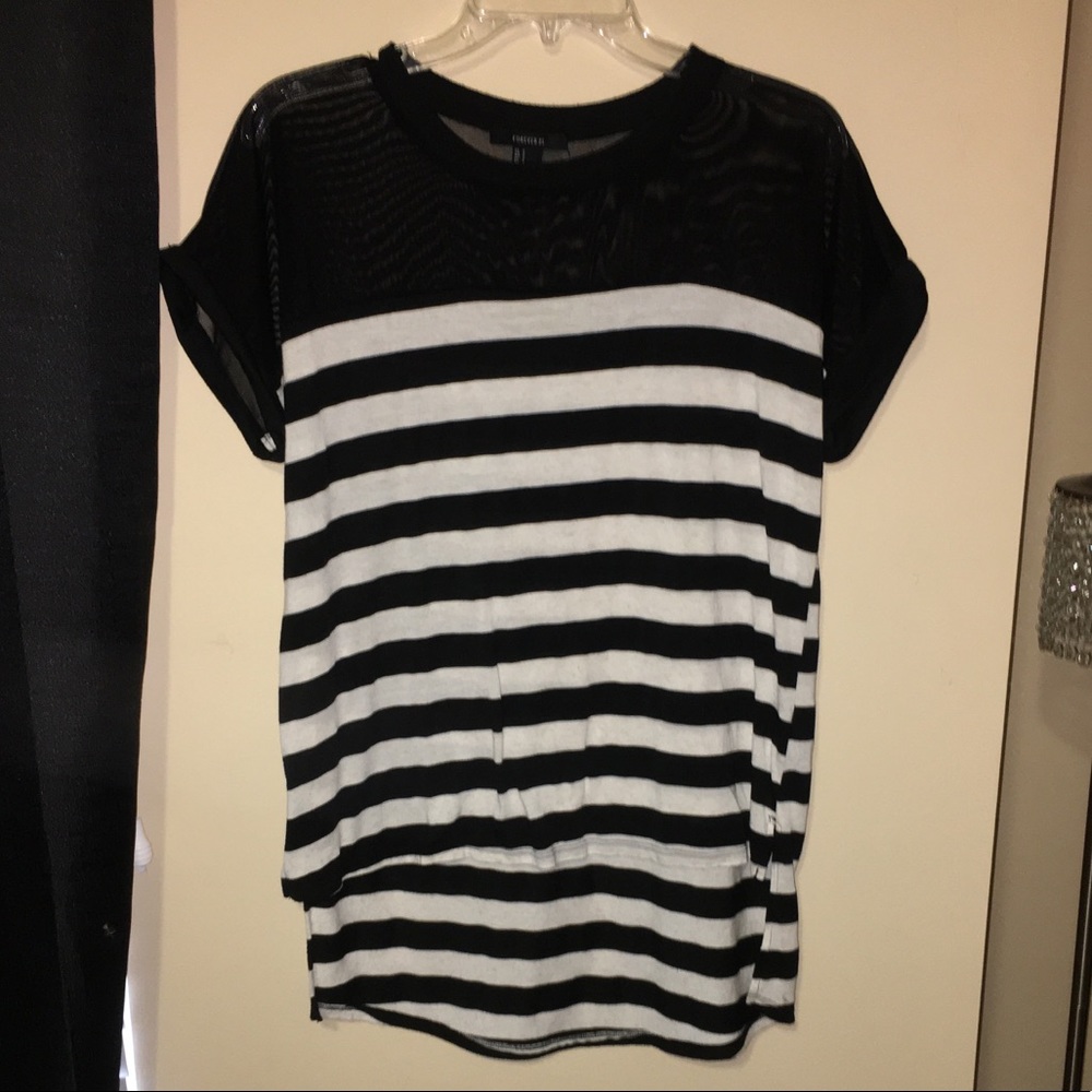 Black and white striped T-shirt